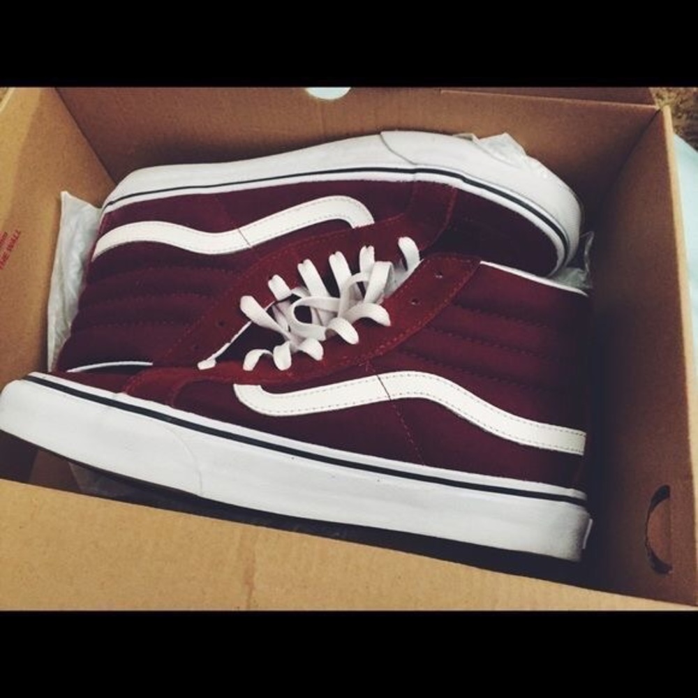 Burgundy classic vans high tops